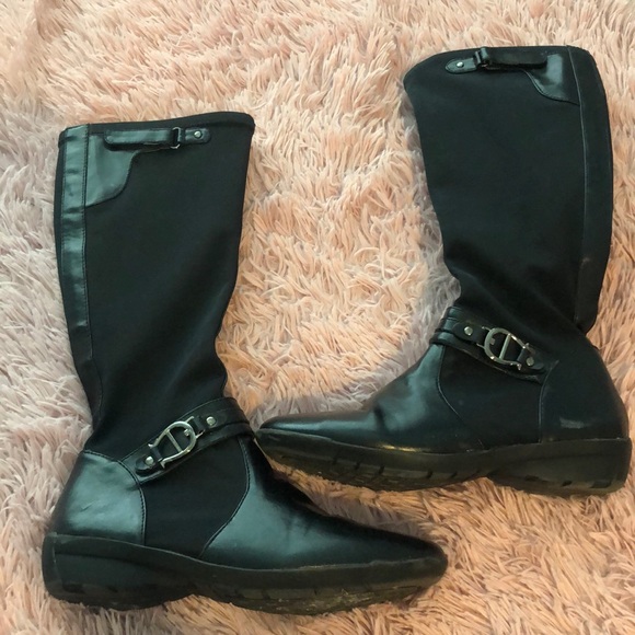 Etienne Aigner Shoes - Black boots